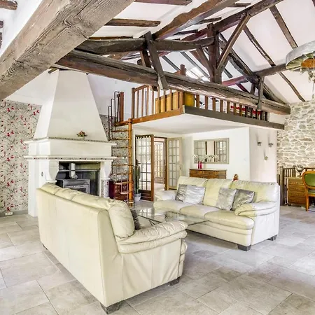 Sleeps 8 With Pool Air Con And Wifi Villa *