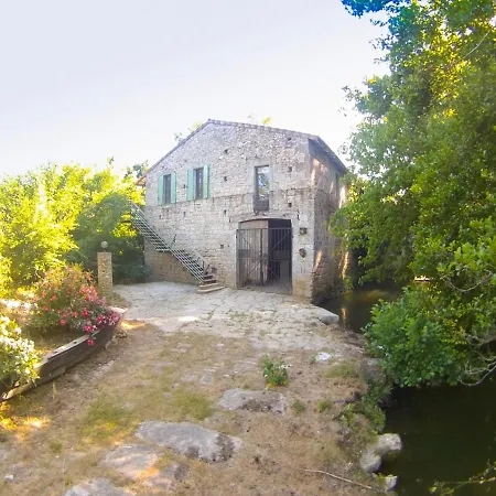 Villa Sleeps 8 With Pool Air Con And Wifi Roquebrune